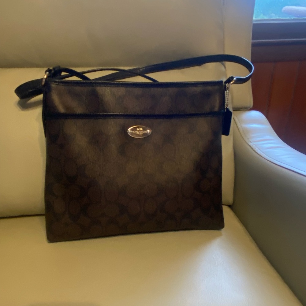 Coach Black and Brown Signature Shoulder Bag